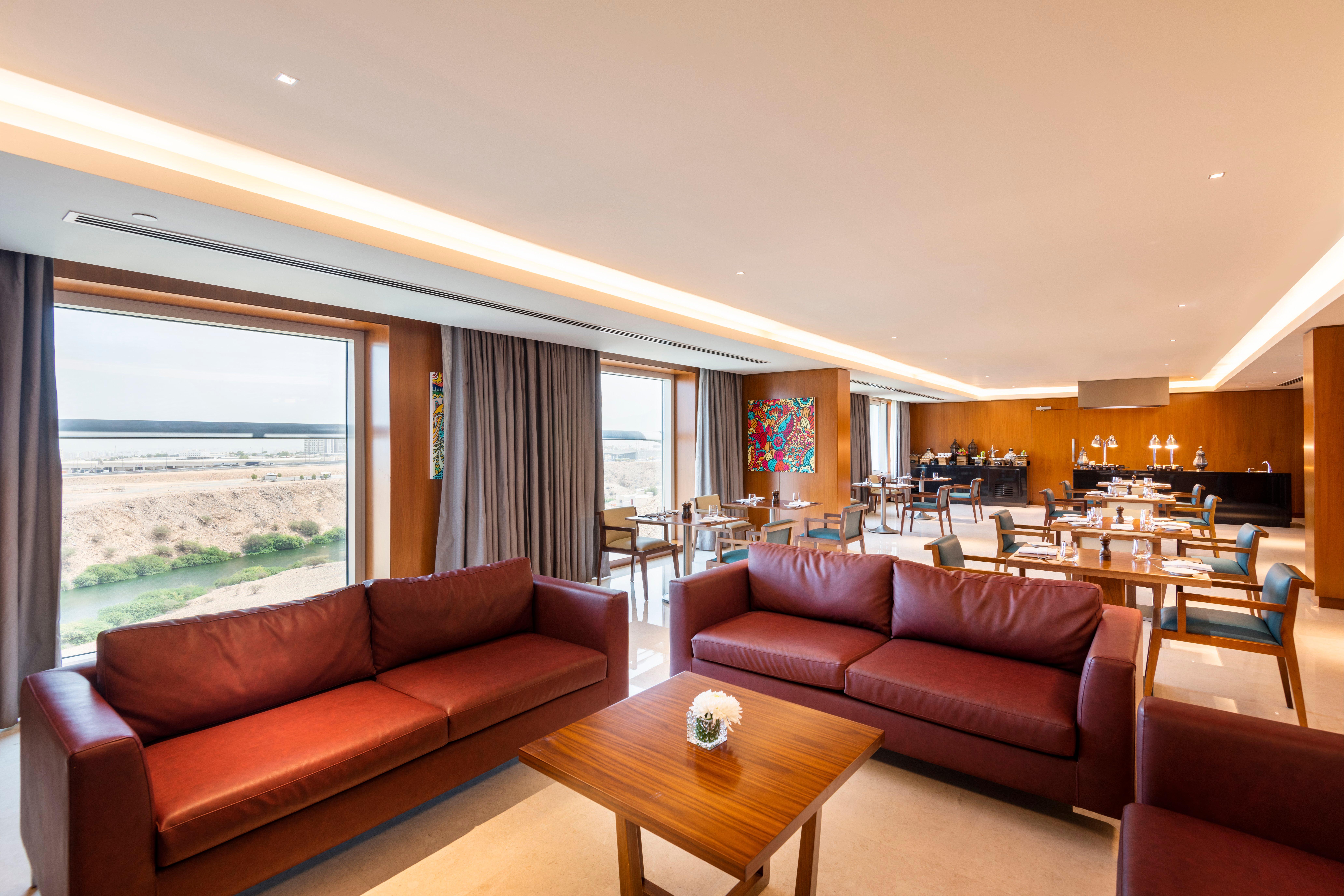 Crowne Plaza Muscat Ocec By Ihg Hotel Ngoại thất bức ảnh