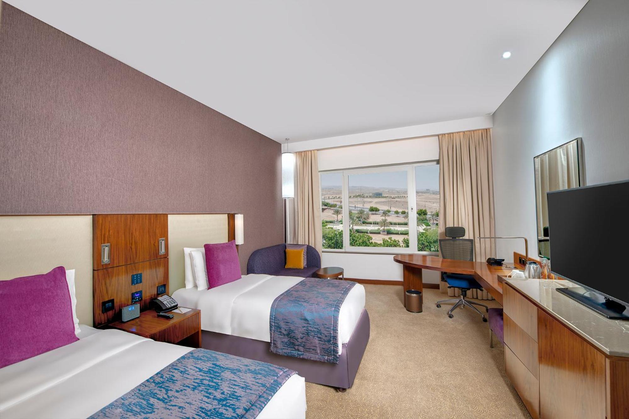 Crowne Plaza Muscat Ocec By Ihg Hotel Ngoại thất bức ảnh